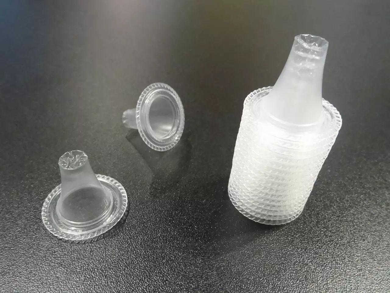 enjeksiyon kalıplama