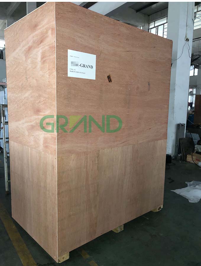 İtalya-y&uuml;ksek teknoloji otomatik kaps&uuml;l dolum makinesi01