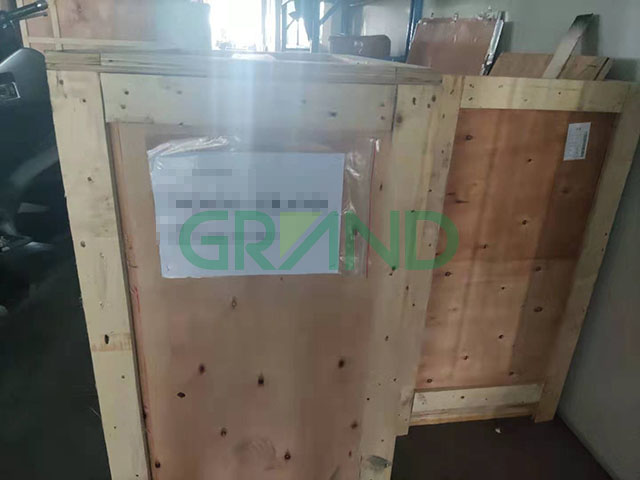 Ana makine i&ccedil;in aksesuar olarak su soğutucu